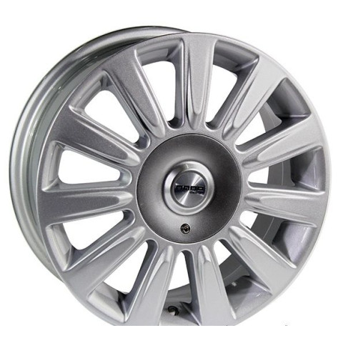 Replica Nissan (NS864) W6 R15 PCD4x114.3 ET35 DIA67.1 silver